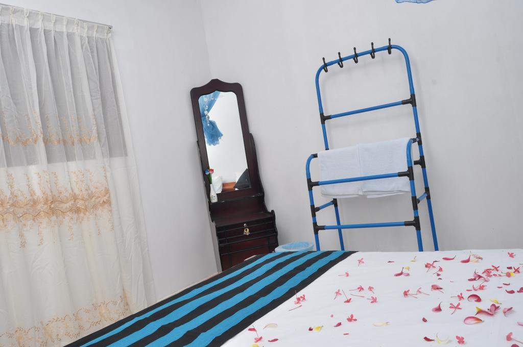 Tms Beach House Negombo Exterior photo