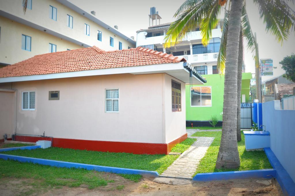 Tms Beach House Negombo Exterior photo