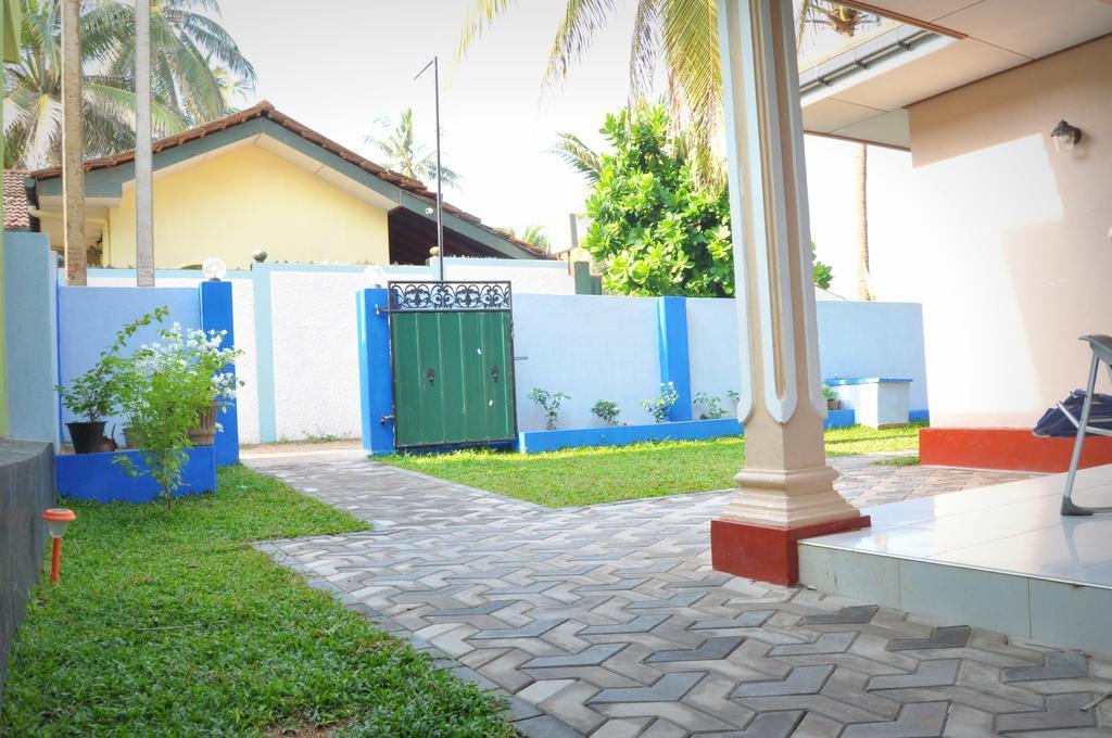 Tms Beach House Negombo Exterior photo