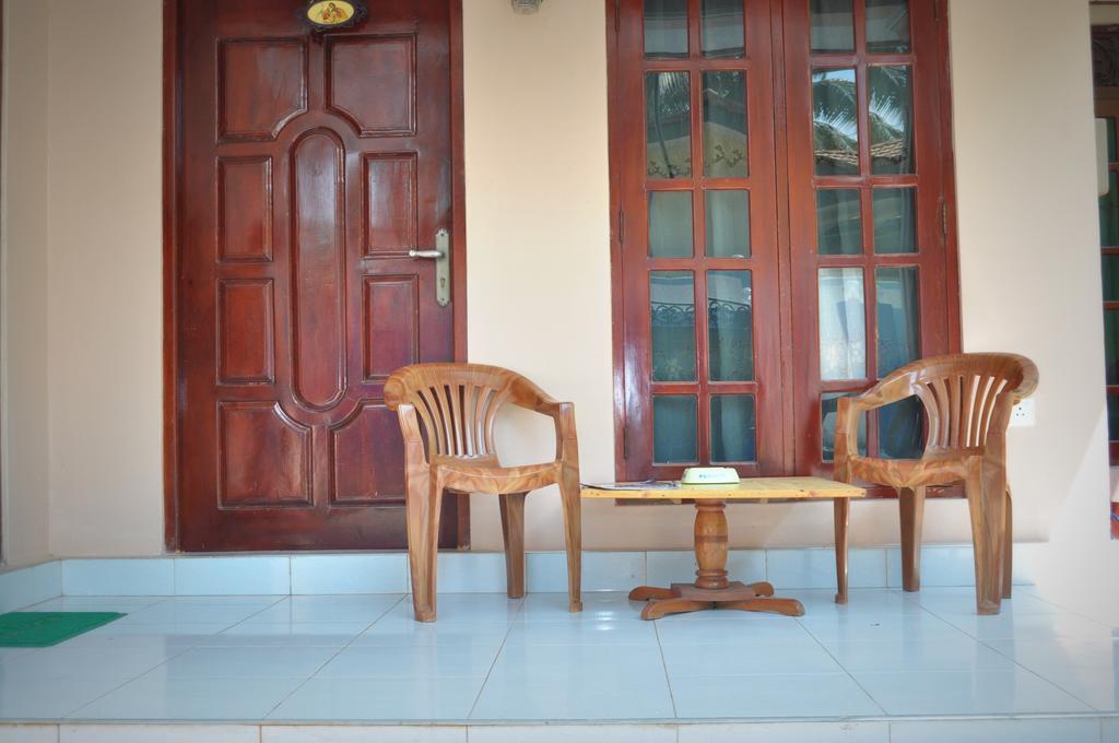 Tms Beach House Negombo Exterior photo