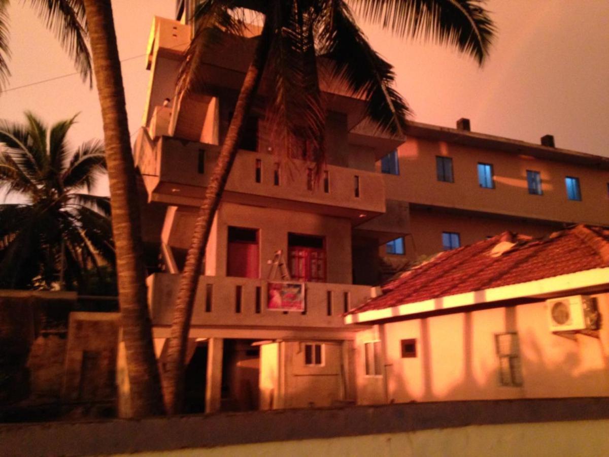 Tms Beach House Negombo Exterior photo